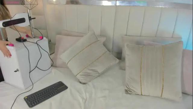 Image 12 of im_dalhia Stream on Chaturbate on 8 days ago