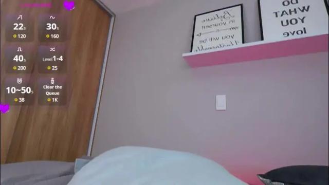 Image 3 of im_elena Stream on Chaturbate on 1 month ago