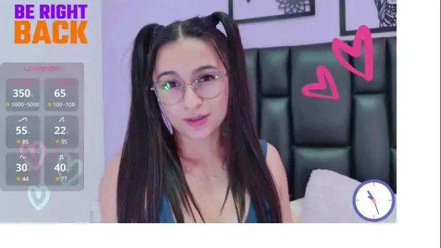 Image 4 of im_eliza Stream on Chaturbate on 1 month ago