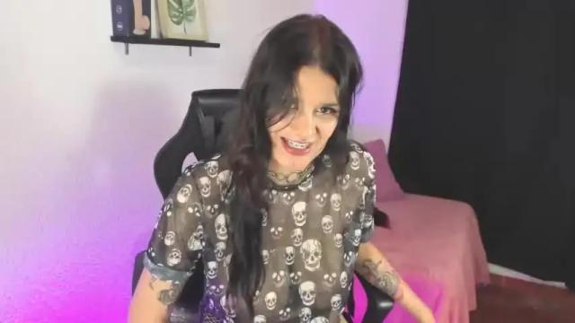 Image 3 of im_feline Stream on Chaturbate on 26 months ago