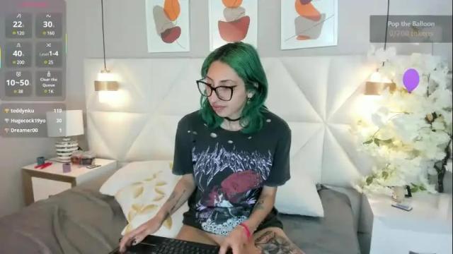 Image 3 of im_gaia Stream on Chaturbate on 19 days ago
