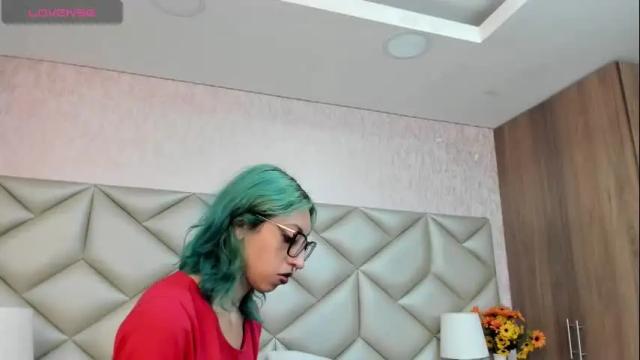 Thumbnail 1, im_gaia's Stream at Chaturbate, 21 hours ago