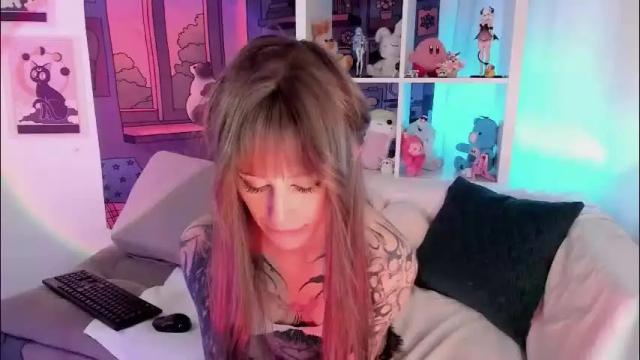 Image 7 of im_garu Stream on Chaturbate on 2 months ago