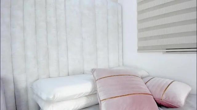 Image 6 of im_giselle_ Stream on Chaturbate on 10 days ago