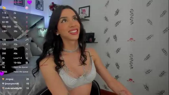 Image 6 of im_jessica_cherry Stream on Chaturbate on 4 months ago