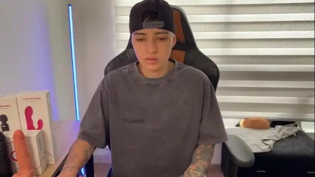 Image 4 of im_laia_ Stream on Chaturbate on 1 month ago
