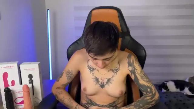 Image 11 of im_laia_ Stream on Chaturbate on 1 month ago