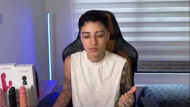 Image 10 of im_laia_ Stream on Chaturbate on 1 month ago