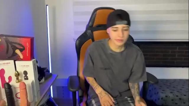 Image 7 of im_laia_ Stream on Chaturbate on 1 month ago