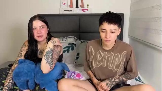 Image 3 of im_laia_ Stream on Chaturbate on 1 month ago