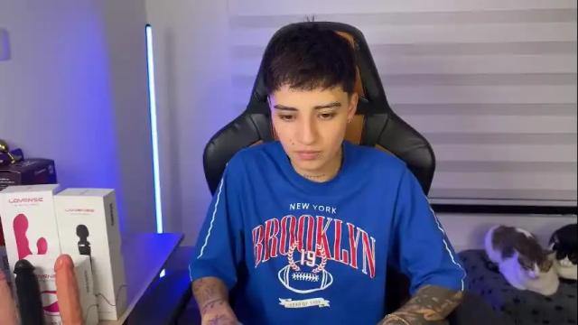 Image 10 of im_laia_ Stream on Chaturbate on 1 month ago