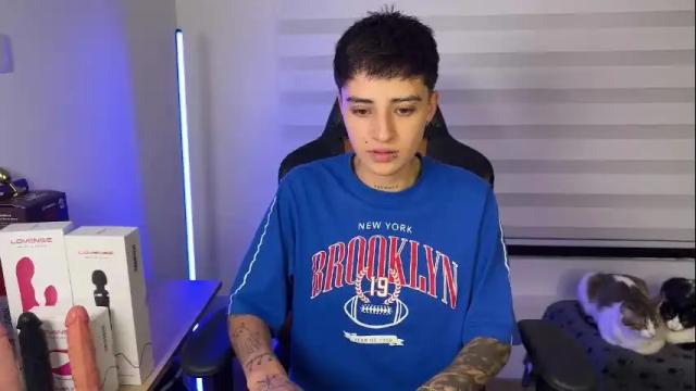 Image 11 of im_laia_ Stream on Chaturbate on 1 month ago