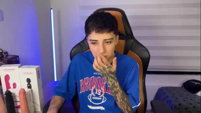 Image 8 of im_laia_ Stream on Chaturbate on 1 month ago