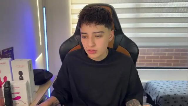 Image 11 of im_laia_ Stream on Chaturbate on 25 days ago