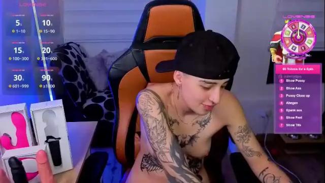 Image 7 of im_laia_ Stream on Chaturbate on 13 days ago