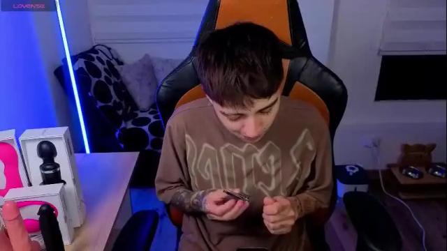 Image 11 of im_laia_ Stream on Chaturbate on 9 days ago