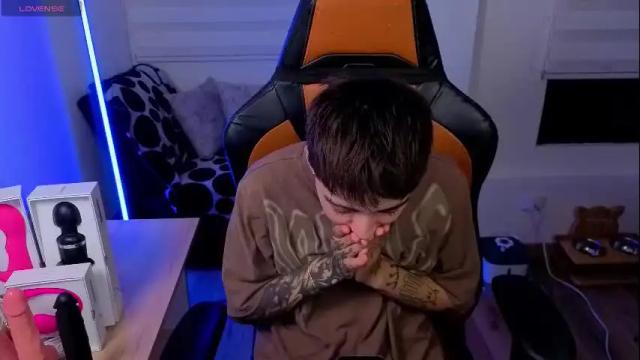 Image 12 of im_laia_ Stream on Chaturbate on 9 days ago