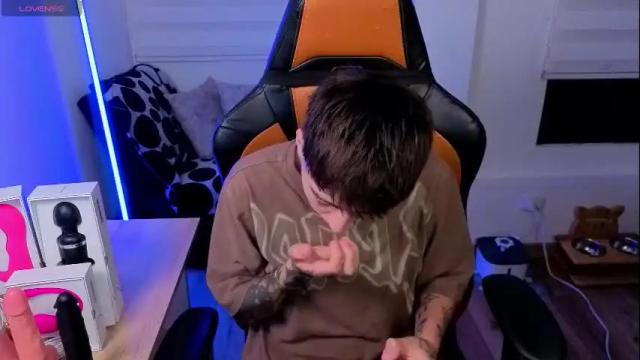 Image 3 of im_laia_ Stream on Chaturbate on 9 days ago