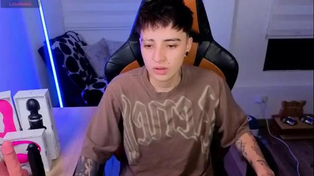 Image 4 of im_laia_ Stream on Chaturbate on 9 days ago