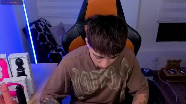Image 6 of im_laia_ Stream on Chaturbate on 9 days ago