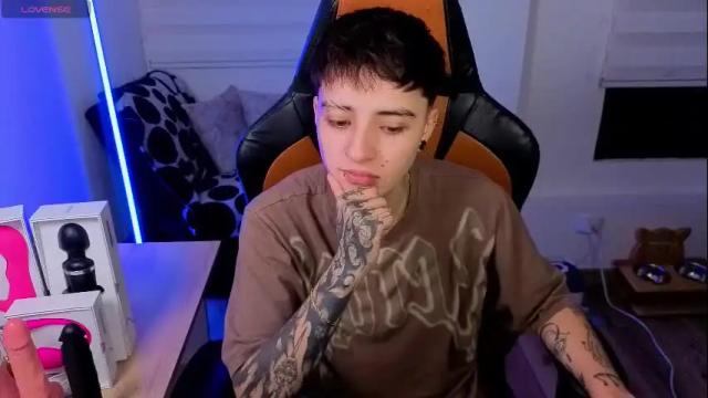 Image 8 of im_laia_ Stream on Chaturbate on 9 days ago