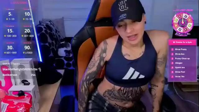 Image 7 of im_laia_ Stream on Chaturbate on 7 days ago