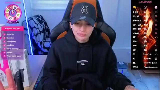 Image 8 of im_laia_ Stream on Chaturbate on 1 month ago
