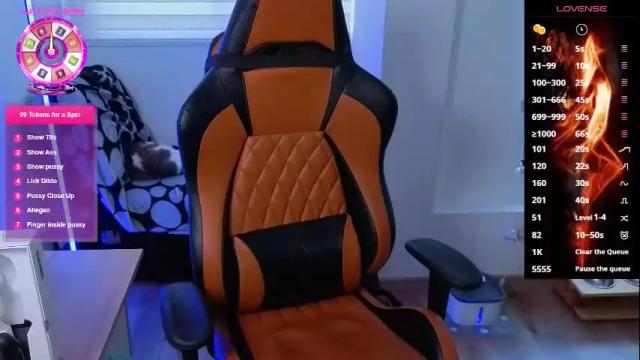 Image 11 of im_laia_ Stream on Chaturbate on 1 month ago