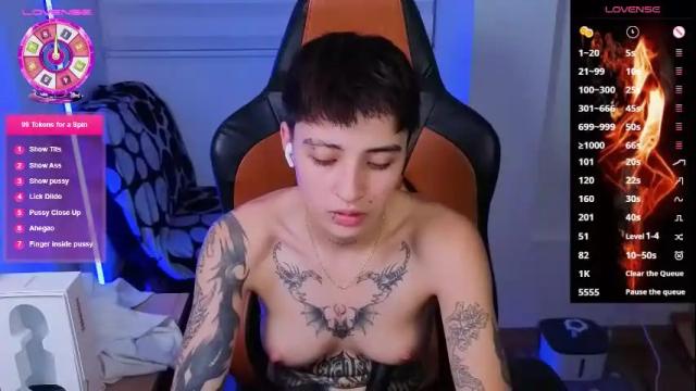 Image 4 of im_laia_ Stream on Chaturbate on 1 month ago