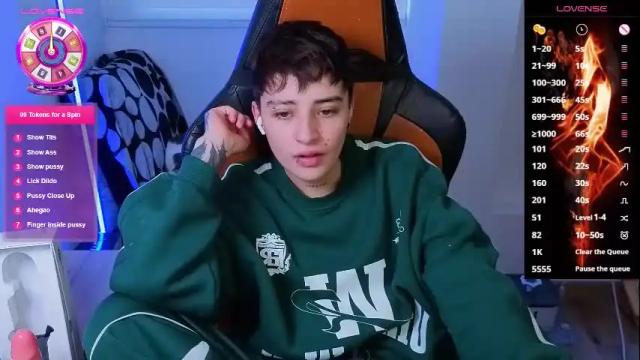 Image 6 of im_laia_ Stream on Chaturbate on 1 month ago