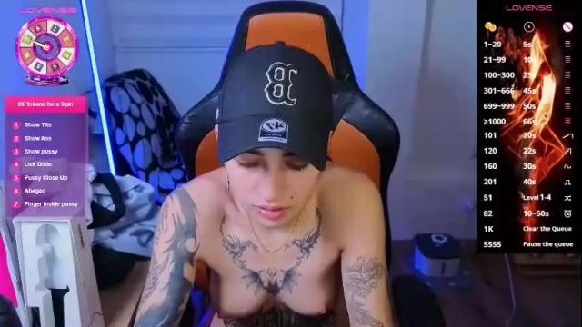 Image 12 of im_laia_ Stream on Chaturbate on 1 month ago