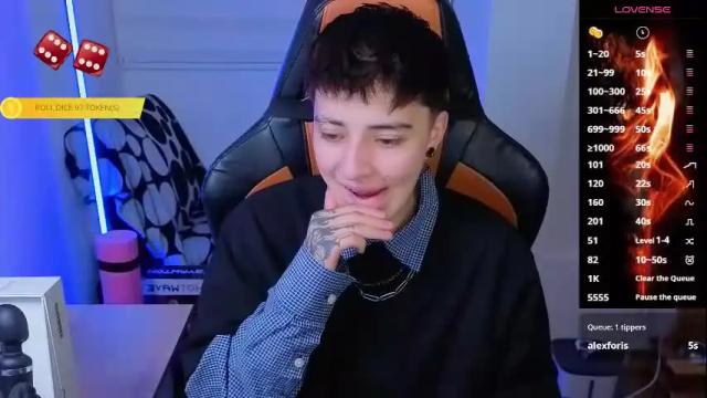 Image 6 of im_laia_ Stream on Chaturbate on 23 days ago