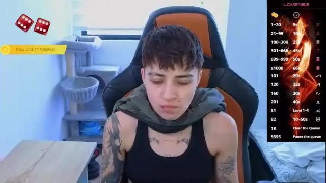 Image 3 of im_laia_ Stream on Chaturbate on 2 days ago