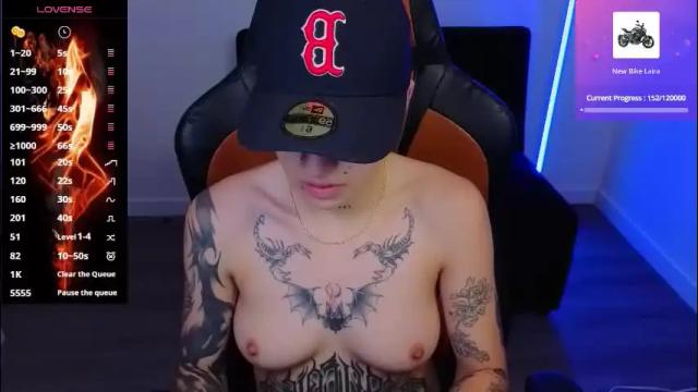 Image 4 of im_laia_ Stream on Chaturbate on 1 month ago