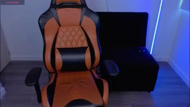 Image 3 of im_laia_ Stream on Chaturbate on 9 days ago