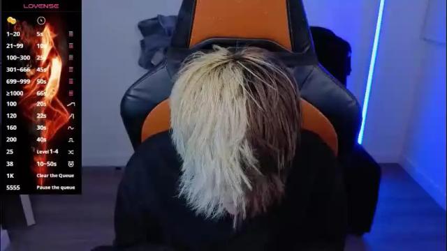 Image 12 of im_laia_ Stream on Chaturbate on 1 day ago