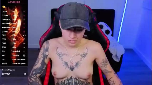 Image 2 of im_laia_ Stream on Chaturbate on 2 months ago