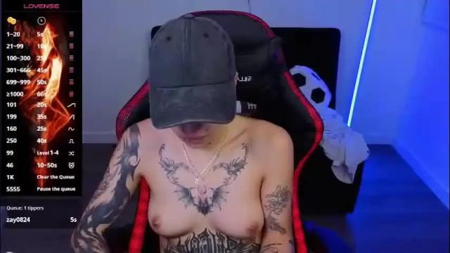 Image 4 of im_laia_ Stream on Chaturbate on 2 months ago