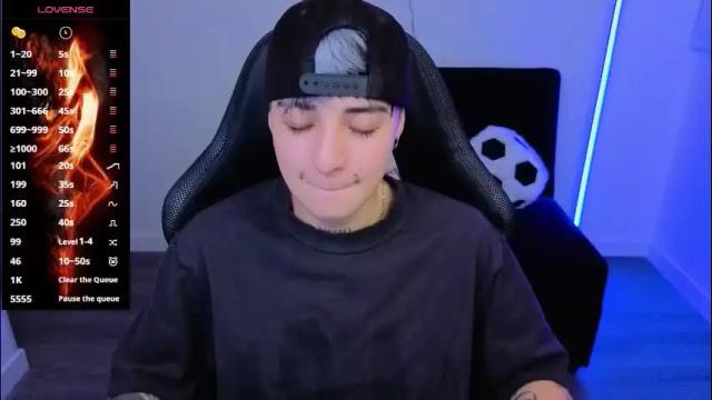 Image 6 of im_laia_ Stream on Chaturbate on 2 months ago