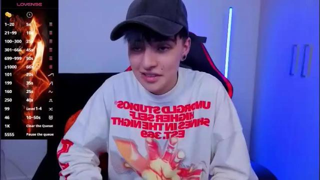 Image 2 of im_laia_ Stream on Chaturbate on 2 months ago