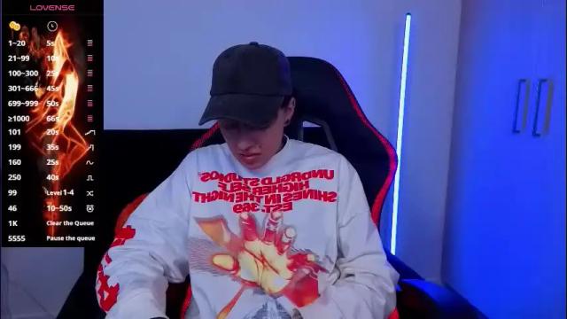 Image 4 of im_laia_ Stream on Chaturbate on 2 months ago