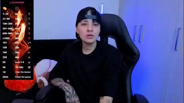 Image 7 of im_laia_ Stream on Chaturbate on 1 month ago