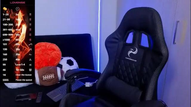 Image 10 of im_laia_ Stream on Chaturbate on 1 month ago