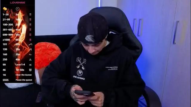 Image 2 of im_laia_ Stream on Chaturbate on 1 month ago