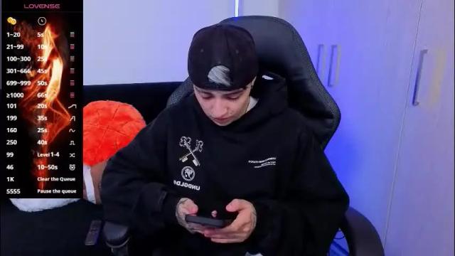 Image 3 of im_laia_ Stream on Chaturbate on 1 month ago