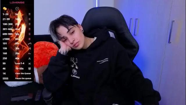 Image 6 of im_laia_ Stream on Chaturbate on 1 month ago