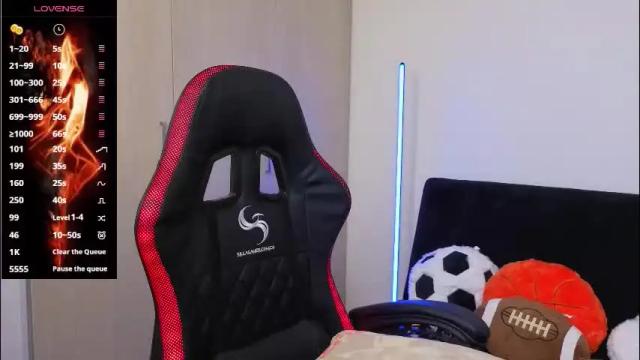 Image 2 of im_laia_ Stream on Chaturbate on 1 month ago