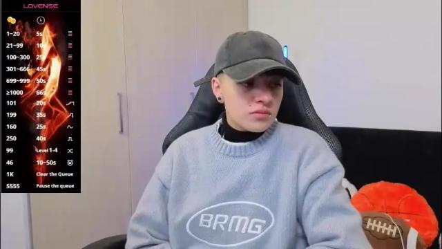 Image 3 of im_laia_ Stream on Chaturbate on 1 month ago