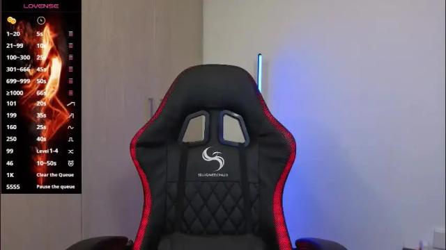 Image 12 of im_laia_ Stream on Chaturbate on 1 month ago