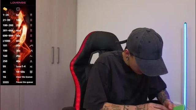 Image 4 of im_laia_ Stream on Chaturbate on 23 days ago